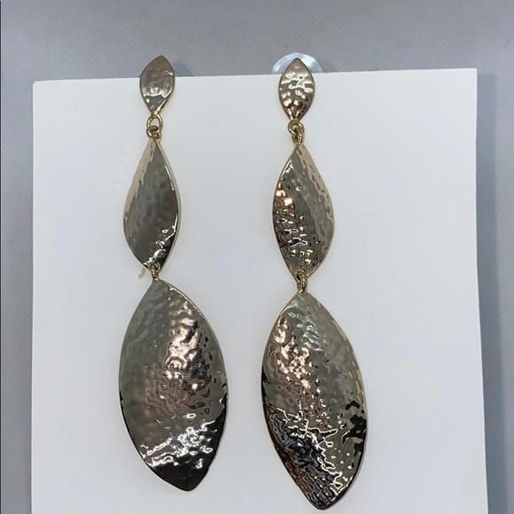 Kendra Scott Jewelry - Kendra Scott Gold Tilly Earrings